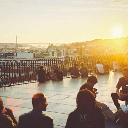 Lisboa, Santa Catarina Loft דירה ליסבון