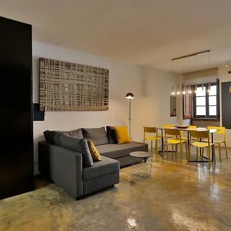 דירה Lisboa, Santa Catarina Loft ליסבון